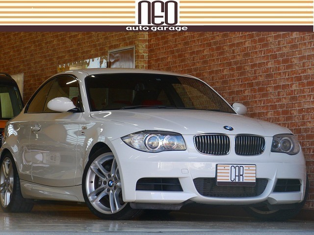 H 20 2008 年 Bmw 135iクーペ 6mt Bmwパフォーマンスブレーキ 愛知県名古屋市の輸入車 中古車販売の事なら Auto Garage Neo へ